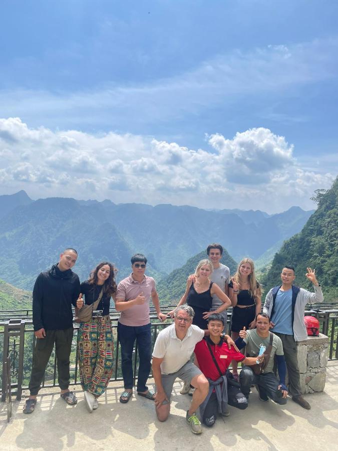 Quiri Hostel Ha Giang Lang Lap エクステリア 写真